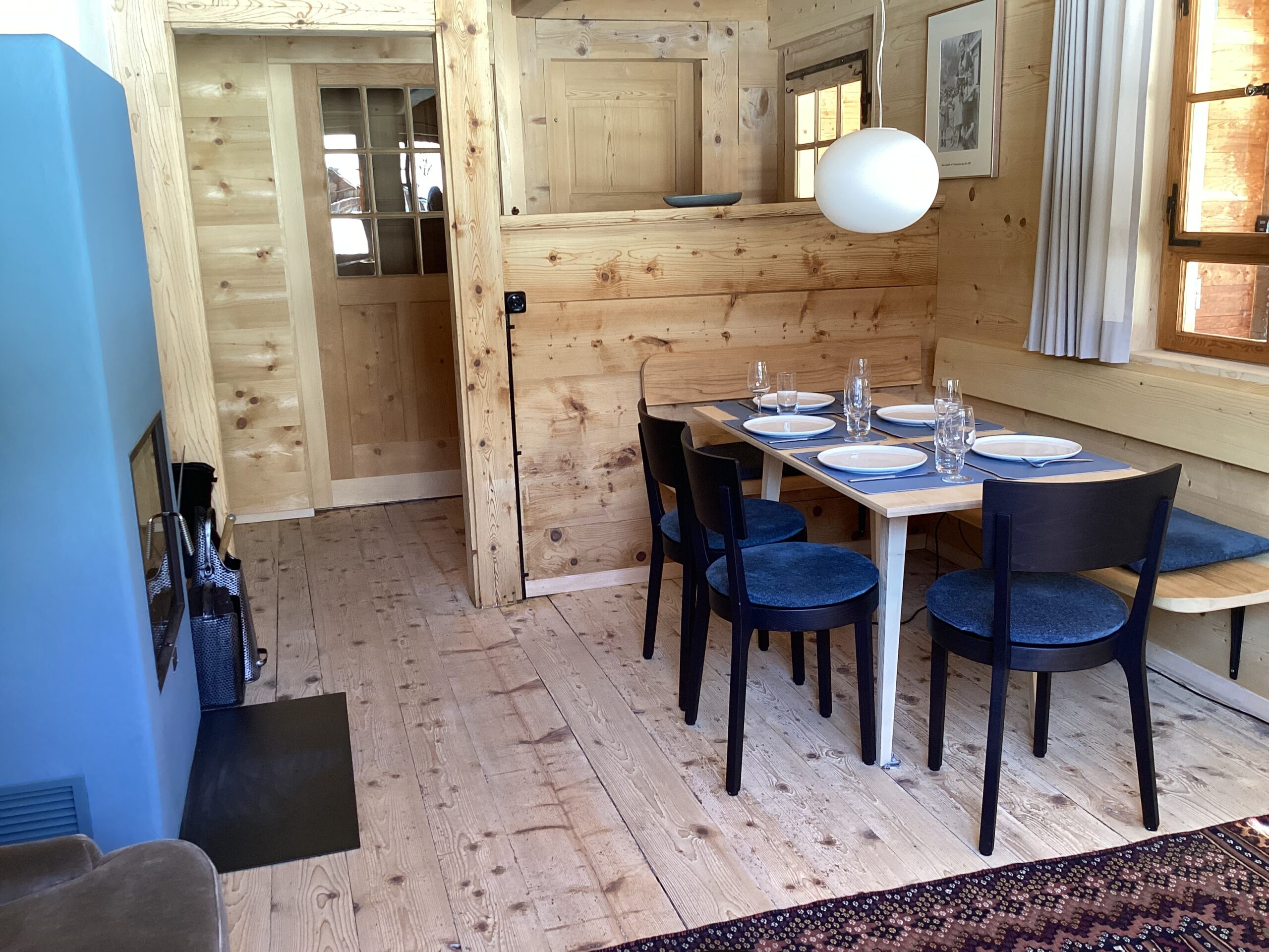 Esstisch Wohnung Bütlasse Berghaus Steinenberg